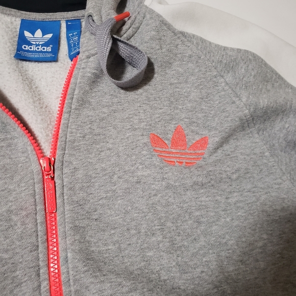 Adidas sweater - Picture 7 of 7